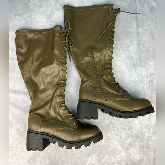 Shoedazzle‎ Balan lug boots olive green size 9.5E - Picture 2 of 14